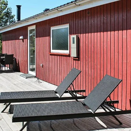 Holiday home Three-bedroom In Romo 35